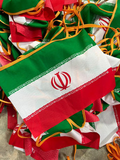 پرچم ریسه ایران ریسه ایران سایز کوچک۲۰*۳۰بسته ۱۰۰متری